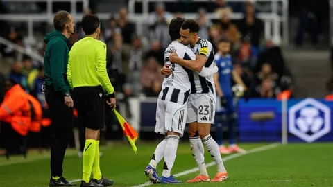 “极限挑战EVW16腕力激战：惊险视频发布，逆境坚守！盘点9大亮点，27人热议沸腾！”